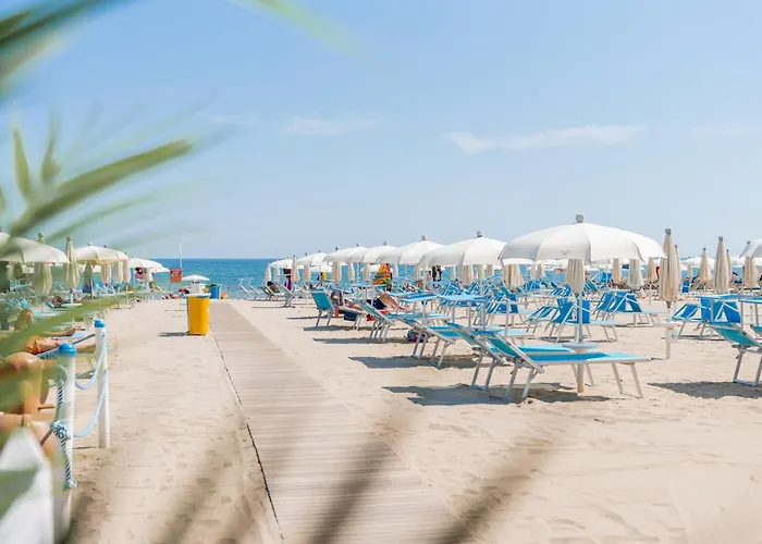 Club Del Sole Easy Village 3* Riccione